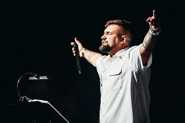 Выпускники празднуют Последний звонок! А чем еще заняться в выходные? Концерты и многое другое