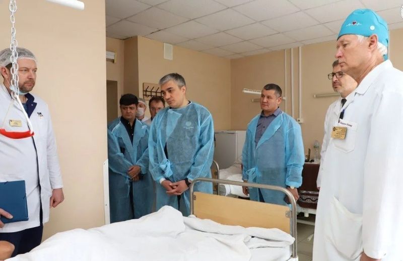 Посол Узбекистана навестил пострадавших в аварии в Самарской области