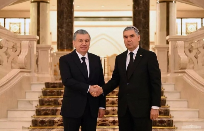 Встреча глав государств Узбекистана и Туркменистана: как прошла беседа, и о чем договорились