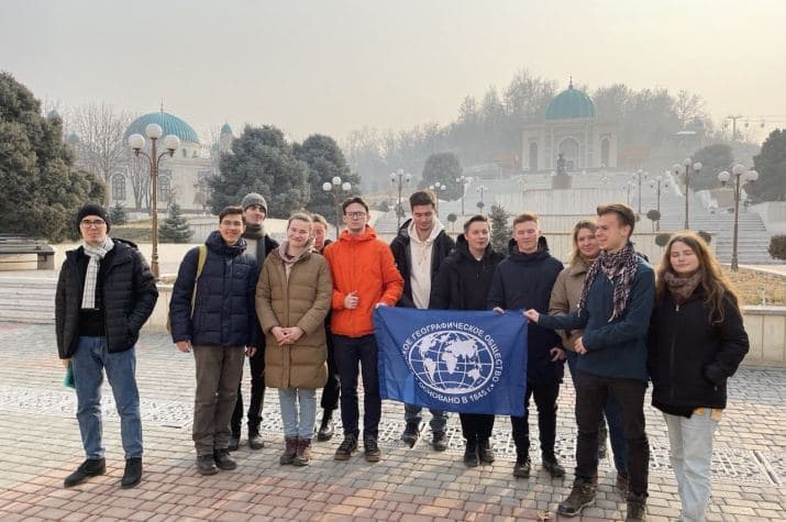 Молодые географы из России отправились в экспедицию по Узбекистану