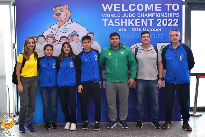 Национальные сборные по дзюдо прибывают в Узбекистан для участия в первенстве планеты