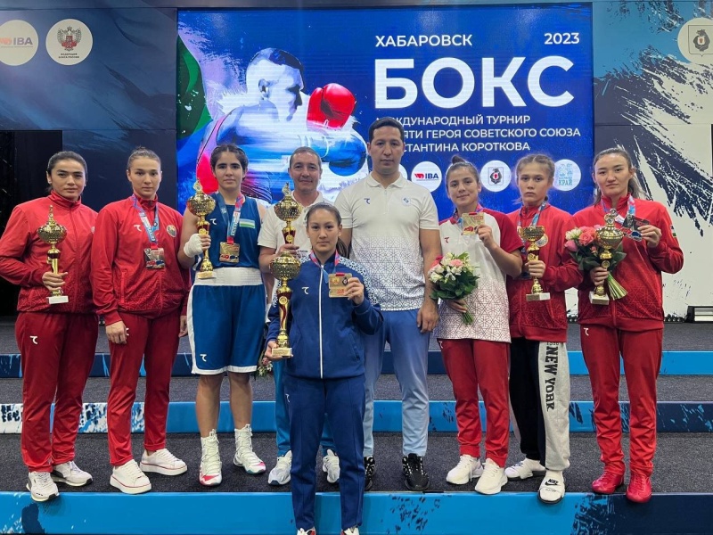 Узбекистанские боксеры получили 12 медалей на турнире в России