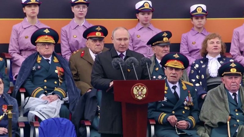 Владимир Путин: "День Победы всегда будет для России священным"
