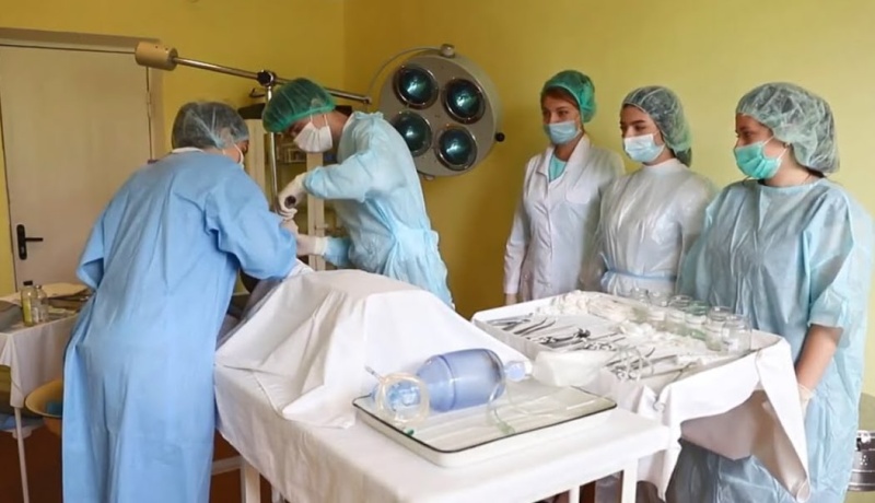 В Узбекистане открыт набор в интернатуру для врачей