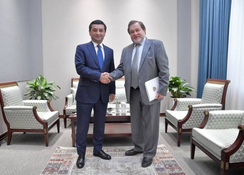 Министр иностранных дел Узбекистана встретился с Послом России