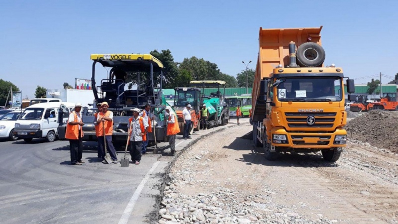 Узбекистан получит более 200 миллионов долларов на реконструкцию дорог