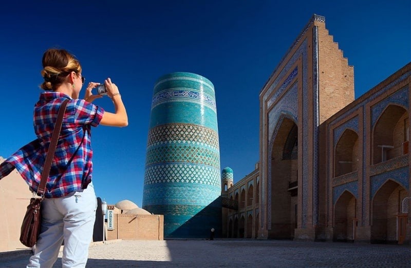 Узбекистан ждет наплыва российских туристов. Удобные туры и бронь