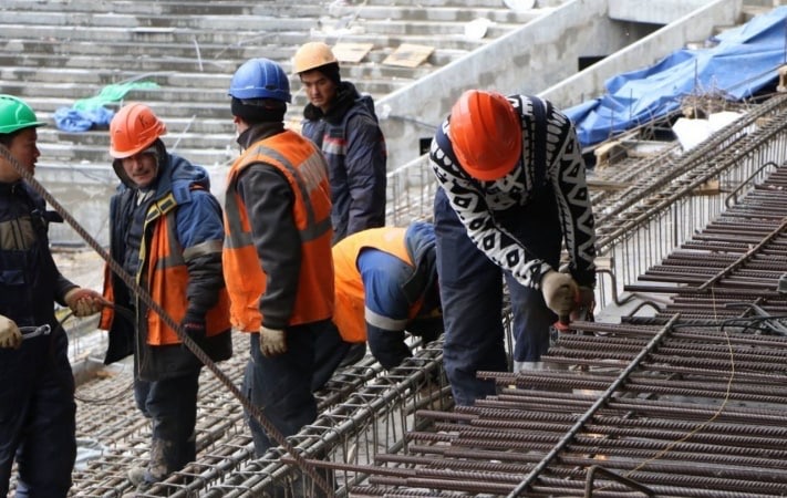 В России реорганизуют процесс оформления трудовых мигрантов