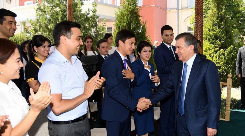 Молод душой.  Президент Узбекистана отмечает День Рождения