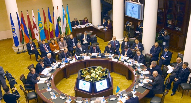 Узбекистан намерен провести у себя одну из встреч Межпарламентской ассамблеи СНГ.