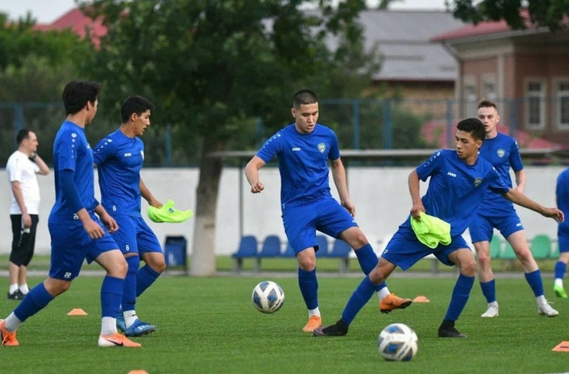 Футбольные скандалы. Сразу два тренера узбекских футбольных клубов раскритиковали судейство и качество полей 