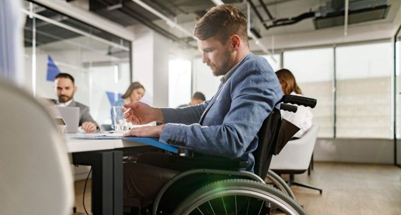  На госслужбе будет работать больше людей с инвалидностью. Как в Узбекистане решается проблема с их занятостью