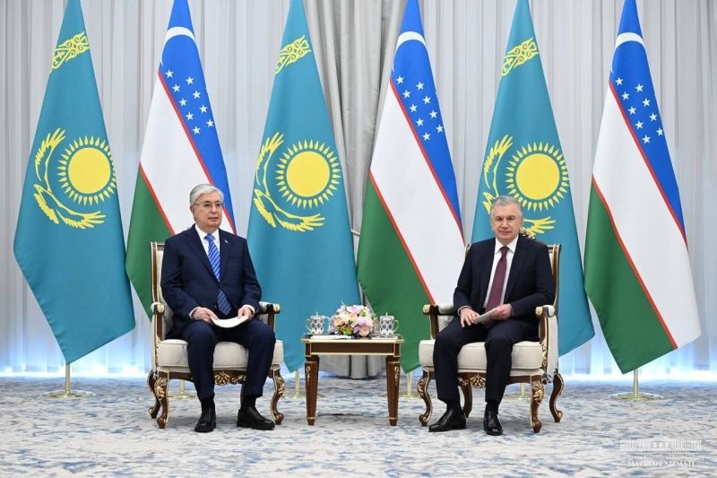 Использование воды, Центр промышленной кооперации и другие вопросы. Президенты Узбекистана и Казахстана встретились в Хиве
