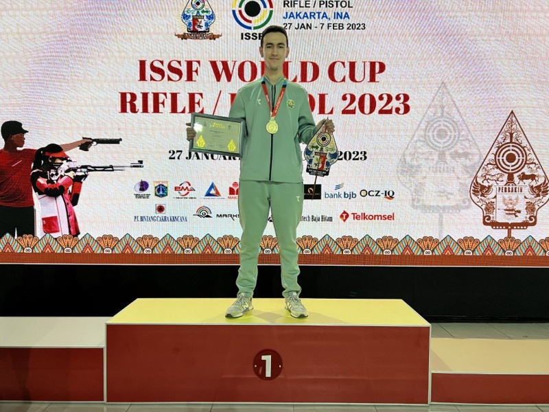 Узбекистанский спортсмен выиграл золото на Кубке мира по стрельбе