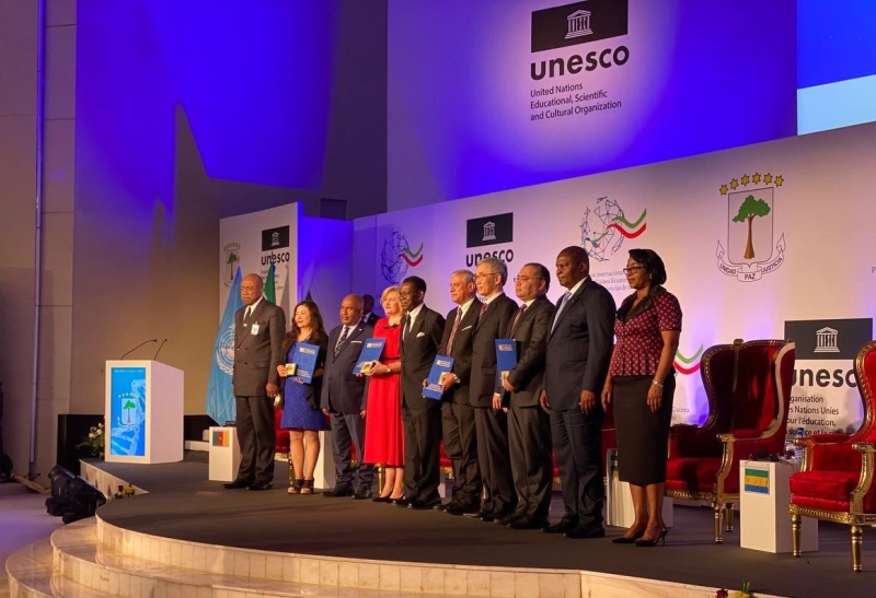 Министр высшего образования награжден премией ЮНЕСКО