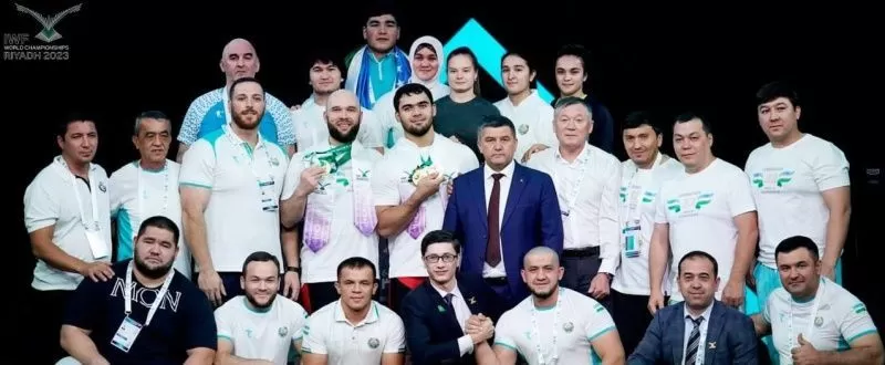 Тяжелоатлеты Узбекистана — вторые на чемпионате мира