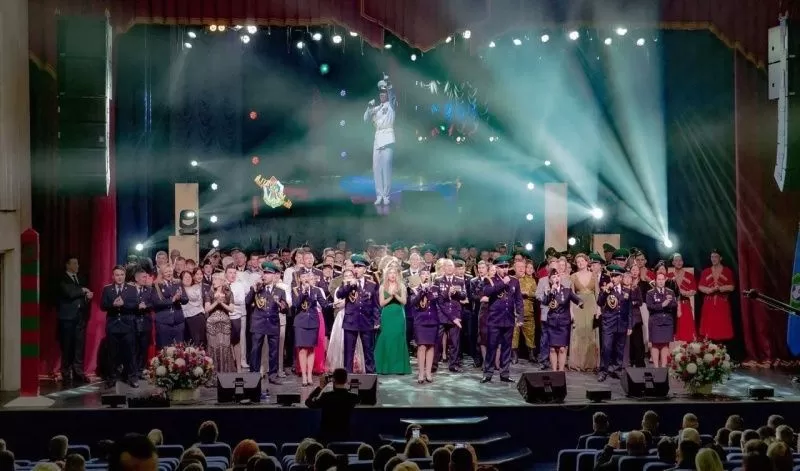 Представители Узбекистана получили призы Фестиваля пограничной песни